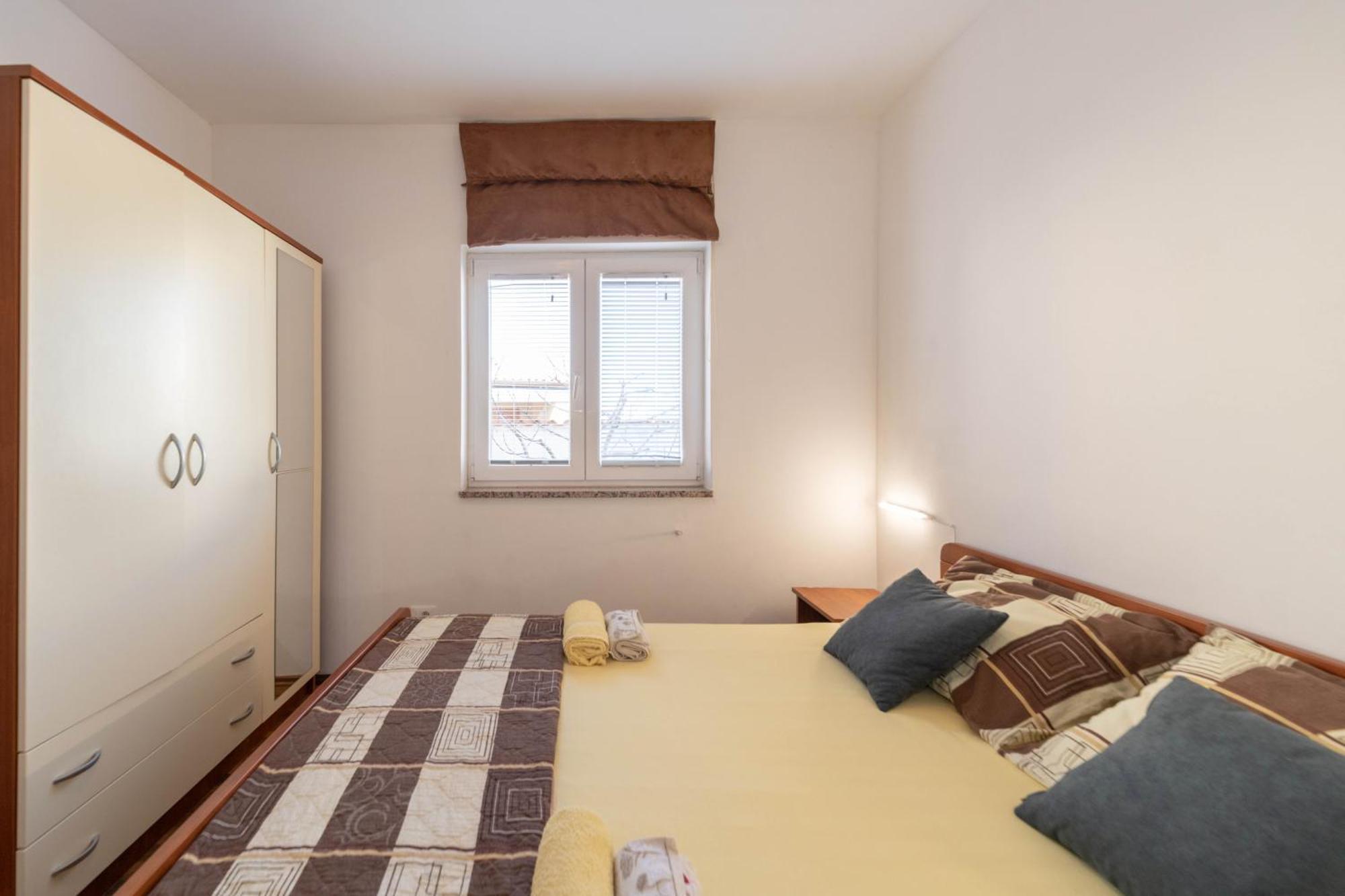Apartment Thomas Новиград Экстерьер фото