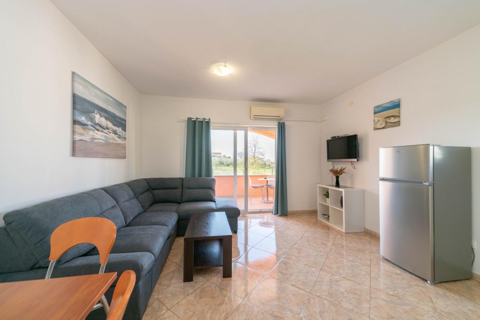 Apartment Thomas Новиград Экстерьер фото
